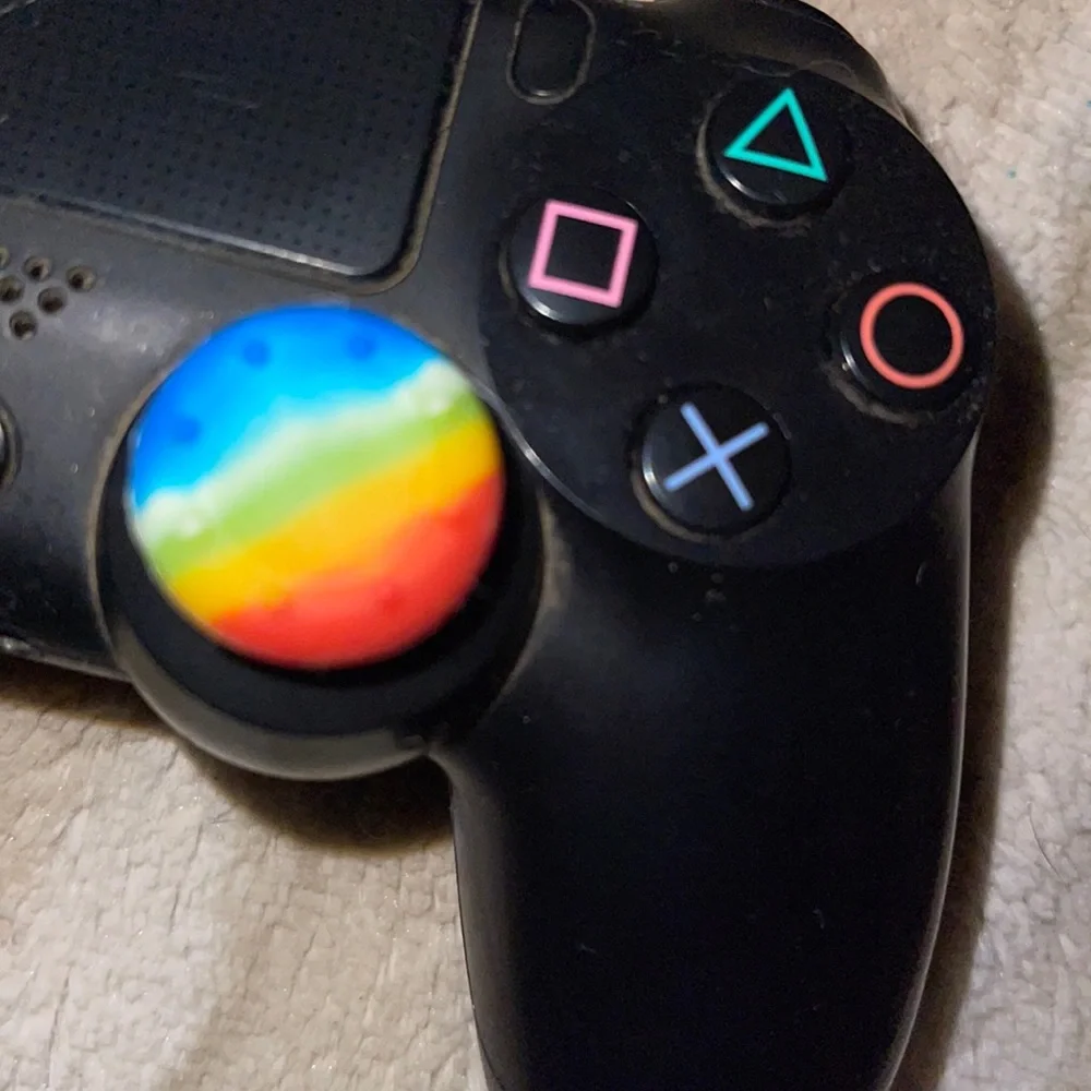 PlayStation 4 controller. - Picture 3 of 3